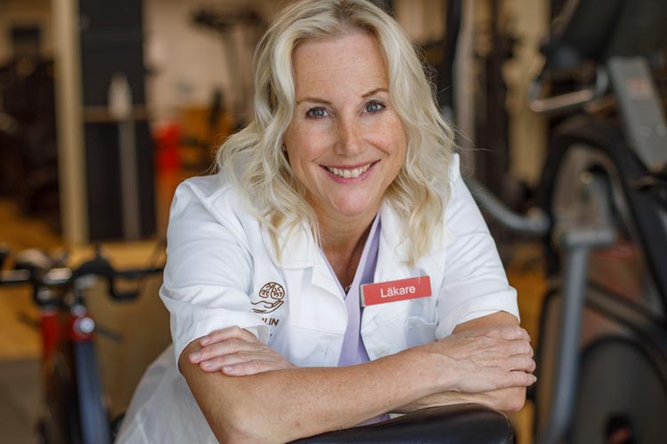 Dr Karin som äger kliniken
